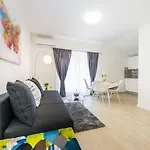 Apartments Maras